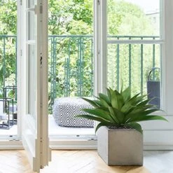 Ferrgoal Artificial Plants Fake Agave Succulent Plant 28 Inch Big Size Faux Succulents Stems For Indoor Outdoor Realistic & Natural Home Decor Plants For Office Perfect Housewarming Gift Green 2 Pack -Green Leaf Store 51Ofe4Pc2uL