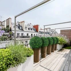 Sunnyglade 2 PCS 15.7 Inch 4 Layers Artificial Plant Topiary Ball Faux Boxwood Decorative Balls For Backyard, Balcony,Garden, Wedding And Home Décor (15.7 Inch) -Green Leaf Store 51mRQWkNk5L