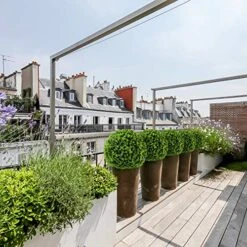 Sunnyglade 2 PCS 15.7 Inch 3 Layers Artificial Plant Topiary Ball Faux Boxwood Decorative Balls For Backyard, Balcony,Garden, Wedding And Home Décor -Green Leaf Store 61ebfaIVP4L